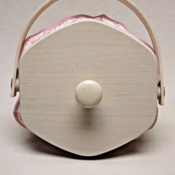 Longaberger 2001 HOH / ACS Basket Combo, with Liner, Protector, Lid and Tie-On - Picture 7 of 13